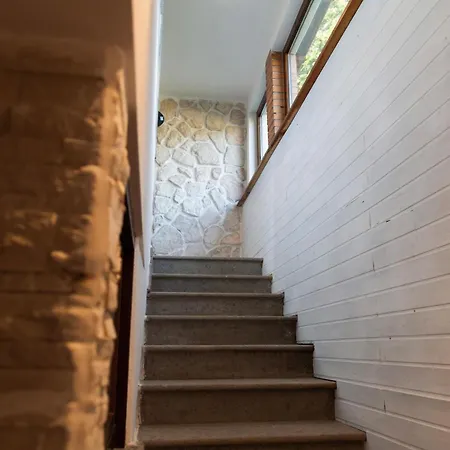 Salomonio Hill Villa